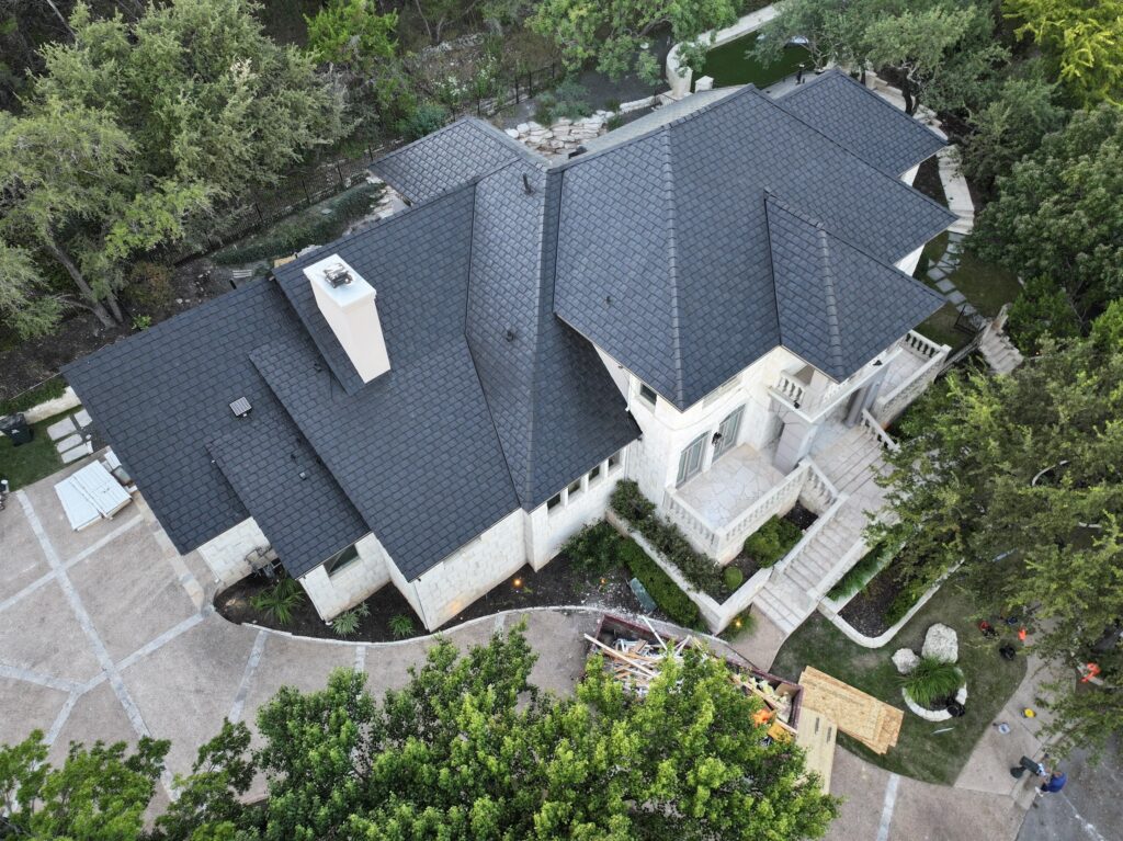 roof repairs in austin